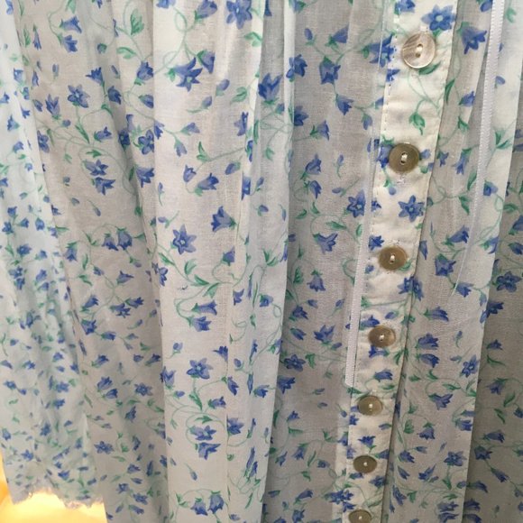 Eileen West Button Front Full Length Gown/Robe with Bluebell Print Size S - Picture 4 of 15